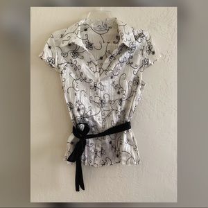 🏴󠁧󠁢󠁥󠁮󠁧󠁿 Neu Look Blouse (A-24)